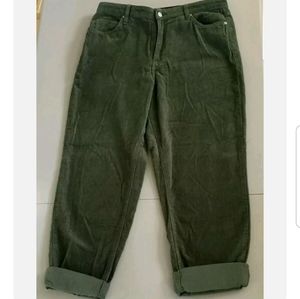 BDG - Green Corduroy SZ 31